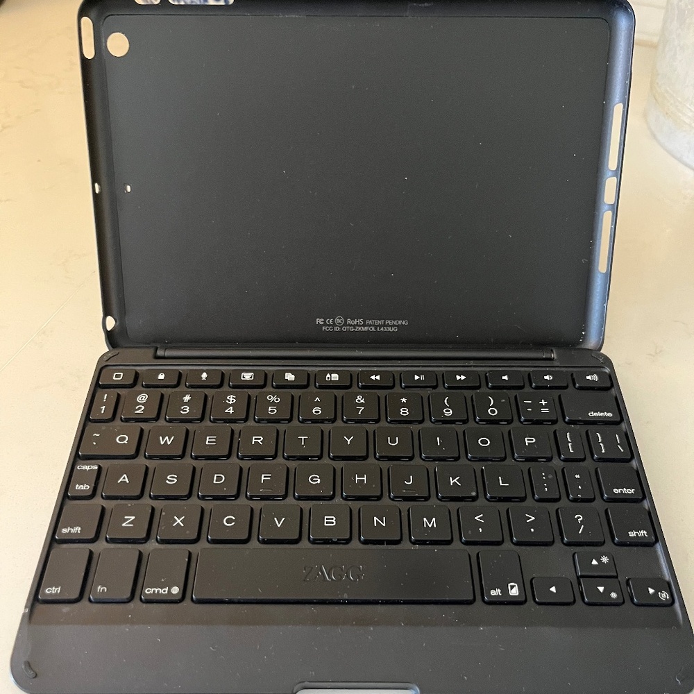 ZAGG  IPad Mini Keyboard